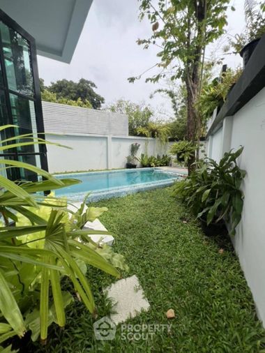 5-bed house for rent, 244 sqm, 62 sq wah, Maison Blanche Sukhumvit 67