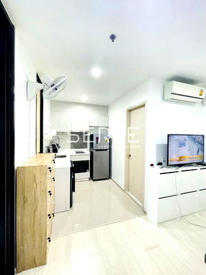 Condos for rent : Good Location MRT Phetchaburi 130 m. & Arl Makkasan 20 m./ For Rent-Life Asoke