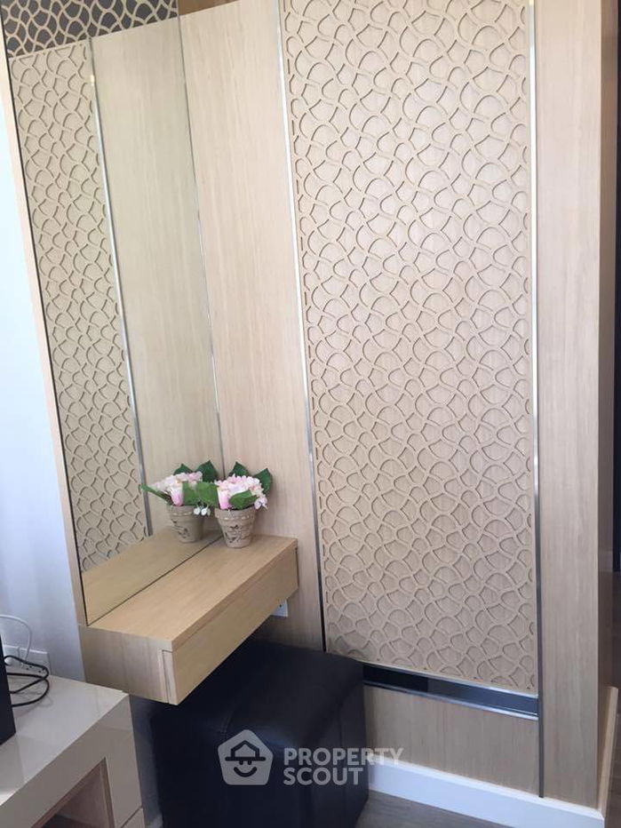 picture 2-BR Condo at The Room Sathorn near BTS Saint Louis (ID 2369023) - 8/13
