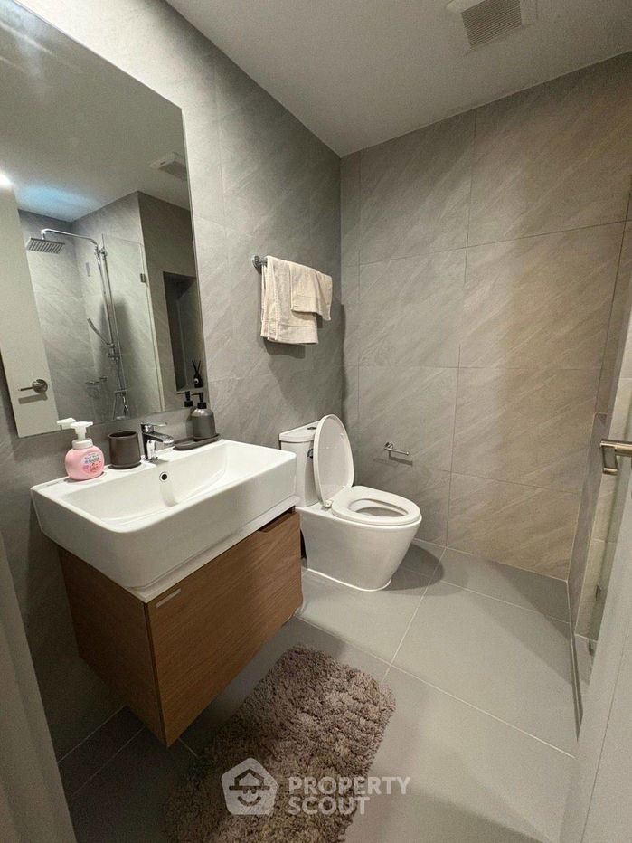 picture 2-BR Condo at Ideo Chula Samyan near MRT Sam Yan (ID 2367967) - 8/12