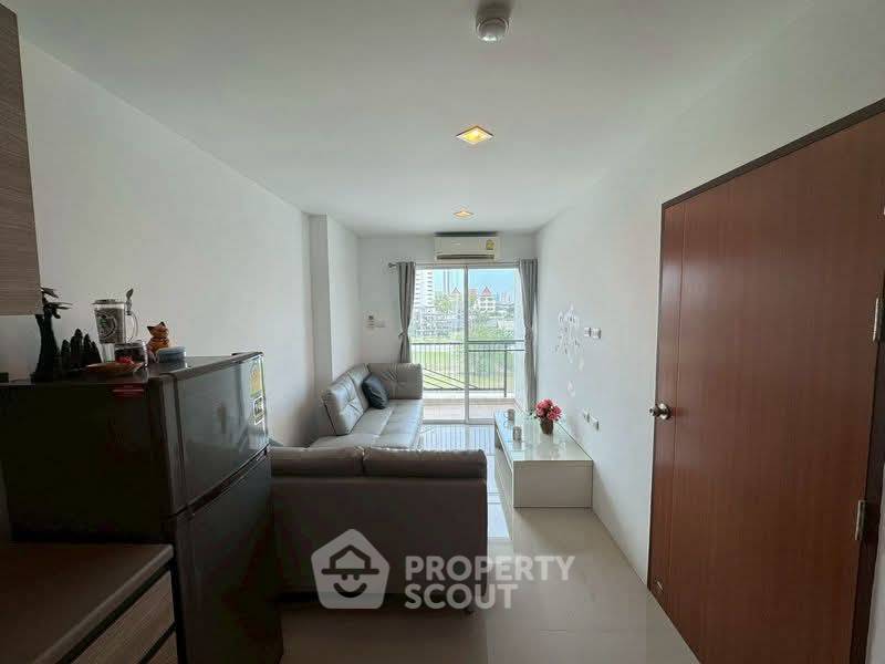 picture 1-BR Condo at Trio Gems Pattaya close to Jomtien Beach (ID 2367963) - 2/7