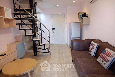 ดูเพล็กซ์ 1-ห้องนอน ที่ ไอดีโอ โมบิ สาทร ใกล้ BTS กรุงธนบุรี (ID 1137102)