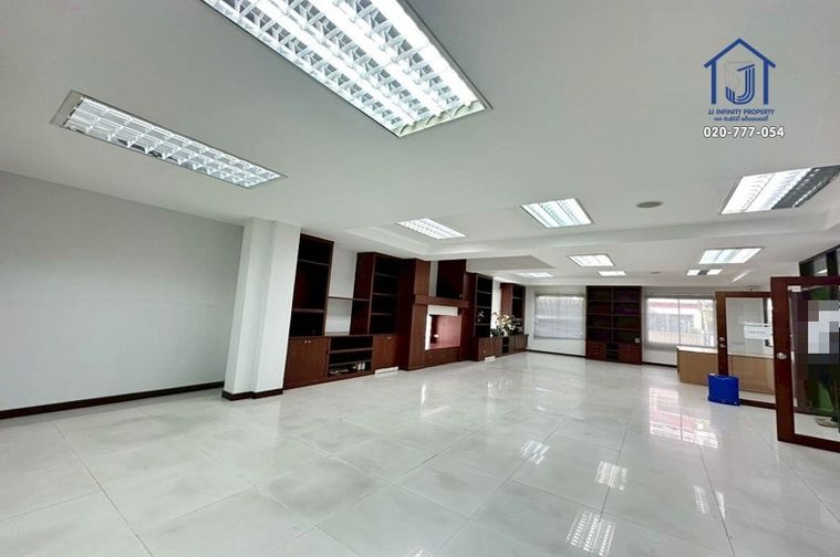 18-bed home office for sale, 700 sqm, 129.5 sq wah, Bueng Kum