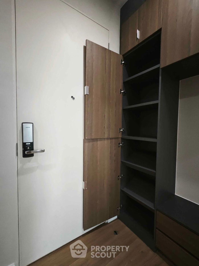 picture 1-BR Condo at The Room Bts Wongwianyai near BTS Wongwian Yai (ID 2369014) - 12/22