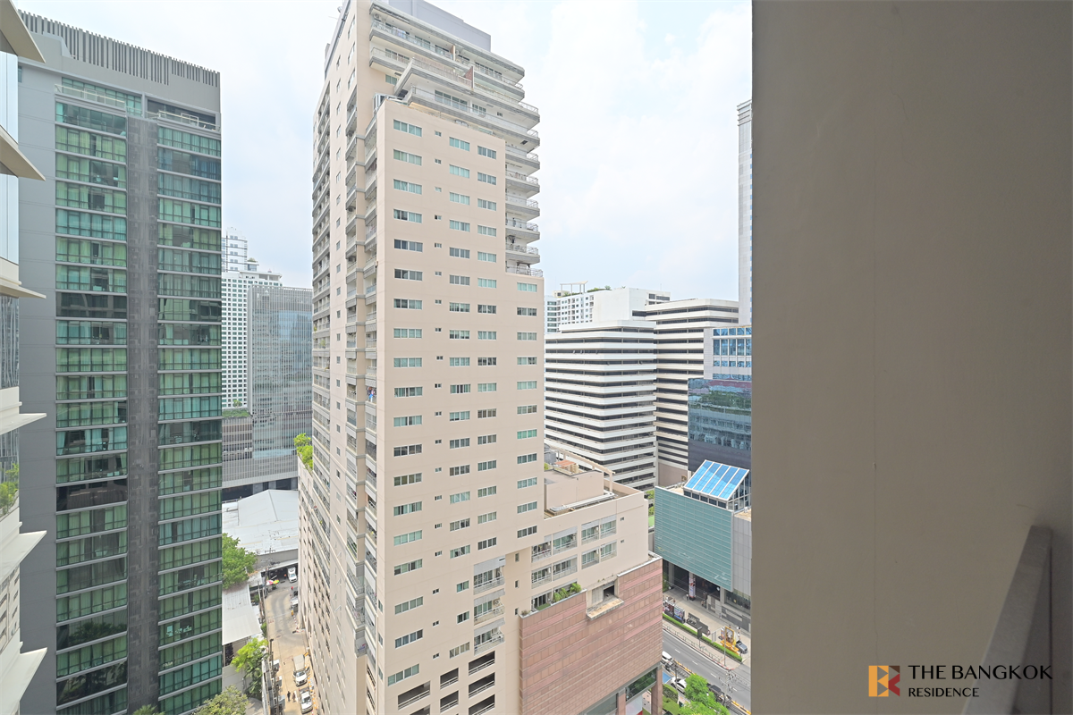 picture The Esse Asoke  Comfortable and Ready to Move-in - 1/10