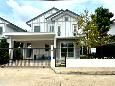 Houses for rent : 𝐅𝐨𝐫 𝐑𝐞𝐧𝐭 𝐒𝐢𝐧𝐠𝐥𝐞 𝐇𝐨𝐮𝐬𝐞 𝐕𝐢𝐥𝐥𝐚𝐠𝐠𝐢𝐨𝟑 𝐒𝐫𝐢𝐧𝐚𝐤𝐚𝐫𝐢𝐧–𝐁𝐚𝐧𝐠𝐧𝐚 Beautiful garden-view ideal for family near Mega Bangna