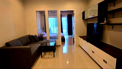 Condos for rent : The Complete Ratchaprarop, Bangkok