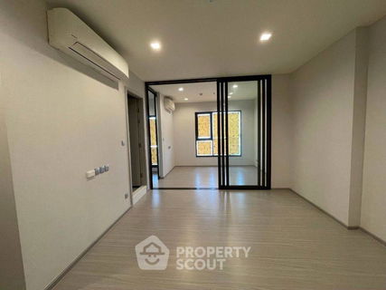 1-BR Condo at Life Sukhumvit 62 near BTS Bang Chak (ID 1326912)