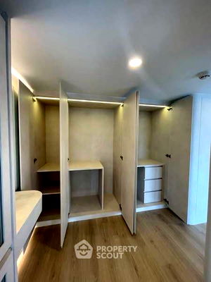 Condos for rent Khlong Toei : 3-BR Condo at LIFE Rama 4 - Asoke near MRT Queen Sirikit National Convention Centre (ID 2366716)