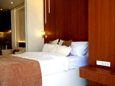 Condos for sale 700 Year Sports Arena Chiang Mai :  For Sale: Hillside Condo 4 1 Bedroom, 1 Bathroom, 45 sq.m., 6th Floor, Pool View (ID:1220CS)