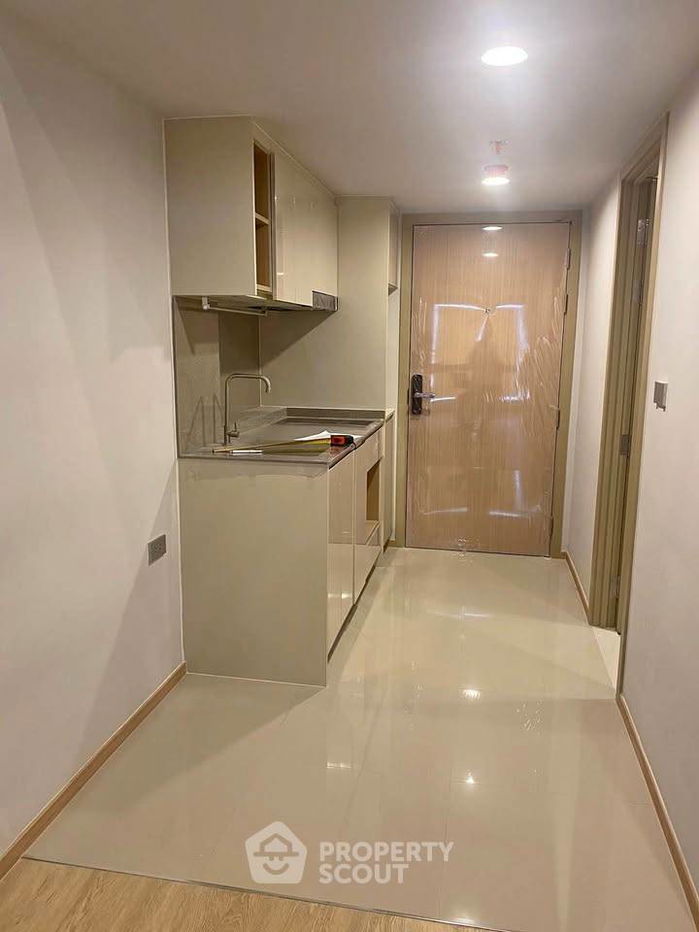 picture 3-BR Condo at Culture Chula near MRT Sam Yan (ID 2369286) - 1/7