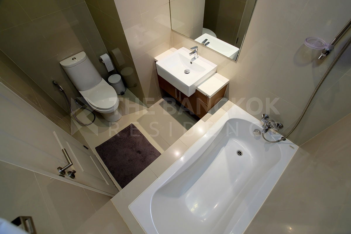 picture ✨✨Noble Refine near BTS Phrom Phong Move-in Ready, Just Bring Your Stuff - 10/11