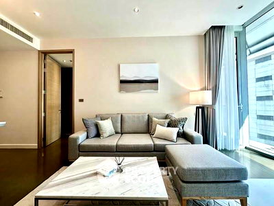 Condos for sale : 1-BR Condo at Magnolias Ratchadamri Boulevard near BTS Ratchadamri (ID 2369053)