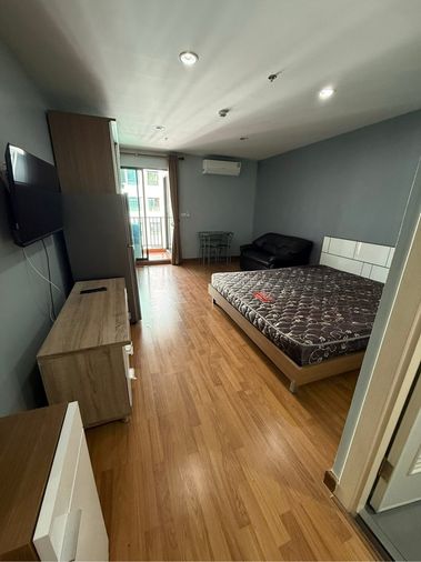 ให้เช่า regent homr 18 ใกล้ bts วัดพระศรี