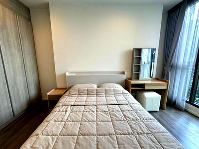 คอนโดให้เช่า : Whizdom Essence Sukhumvit ห้องสวย ราคาดี สอบถามเพิ่มเติมได้ที่ Line @condorental