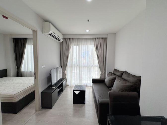 พร้อมให้เช่า❗️"𝐑𝐡𝐲𝐭𝐡𝐦 𝐀𝐬𝐨𝐤𝐞 𝟐" เฟอร์ฯ เครื่องใช้ไฟฟ้าครบ 29 ตร.ม. ใกล้ MRT-พระราม 9 [ 251362 ]