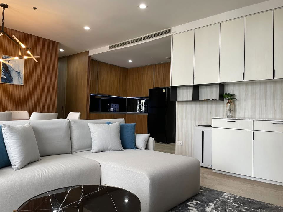 รูป Noble Ploenchit | ราคา 120,000 บาท| ห้องสวย วิวดี  เฟอร์นิเจอร์ครบ พร้อมเข้าอยู่ - รูปที่ 2/12