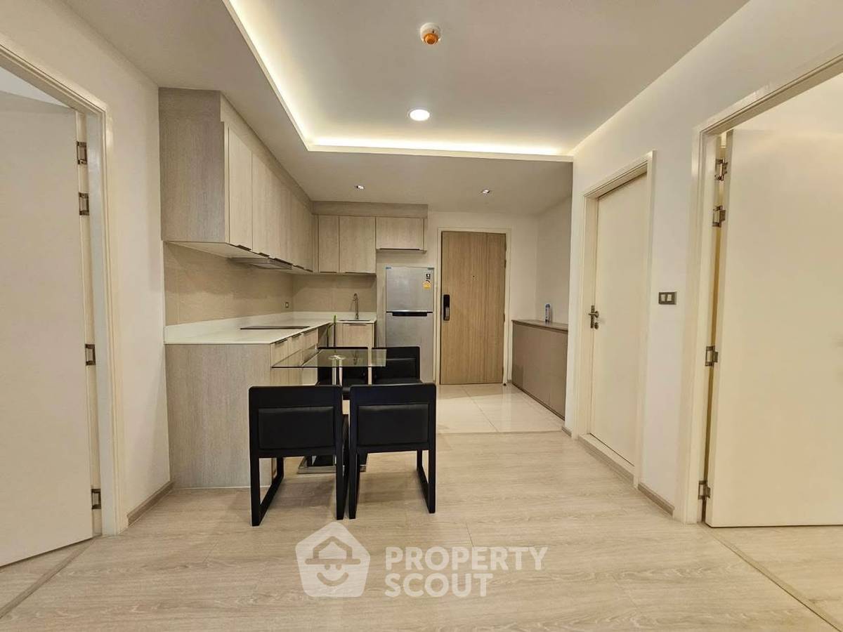 รูป คอนโด 2-ห้องนอน ที่ วีธารา สุขุมวิท 36 ใกล้ BTS ทองหล่อ (ID 2347289) - รูปที่ 1/5