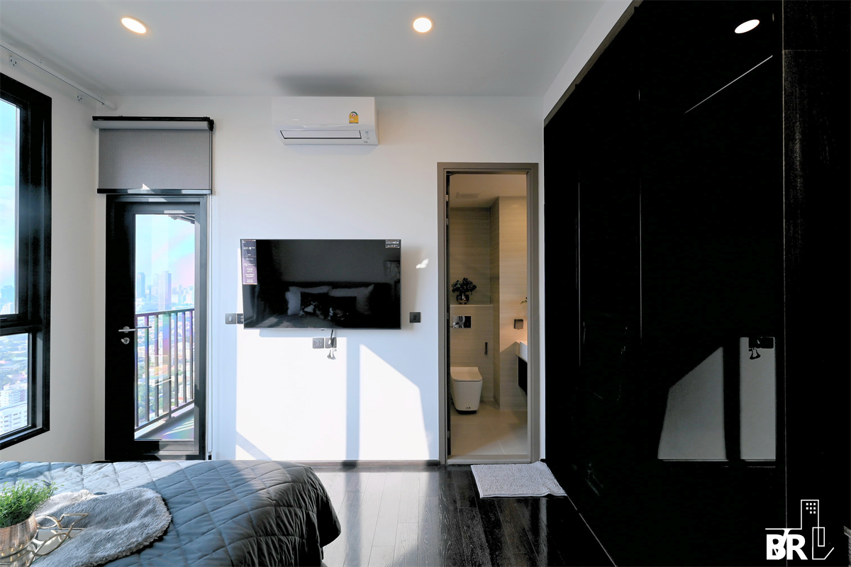 picture Park Origin Thonglor Move-in Ready, Just Bring Your Stuff - 10/10