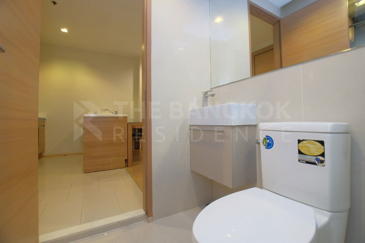 picture ✨✨RHYTHM Ratchada-Huaikhwang near MRT Huai Khwang Station Book before anyone else - 6/11