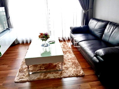 Condos for sale : Nice Room 1 Bed High Fl 10+ Good Location Close to MRT Thailand Cultural Centre 220 m. / For Sale-IVY Ampio