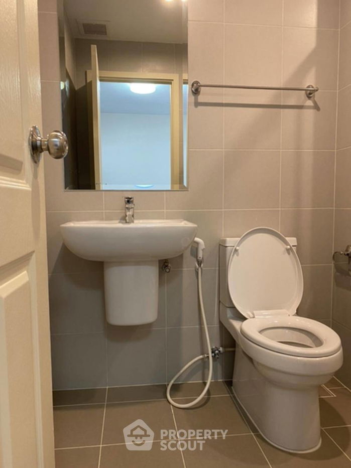 picture 1-BR Condo at Supalai Veranda Rama 9 in Bang Kapi (ID 476258) - 7/11