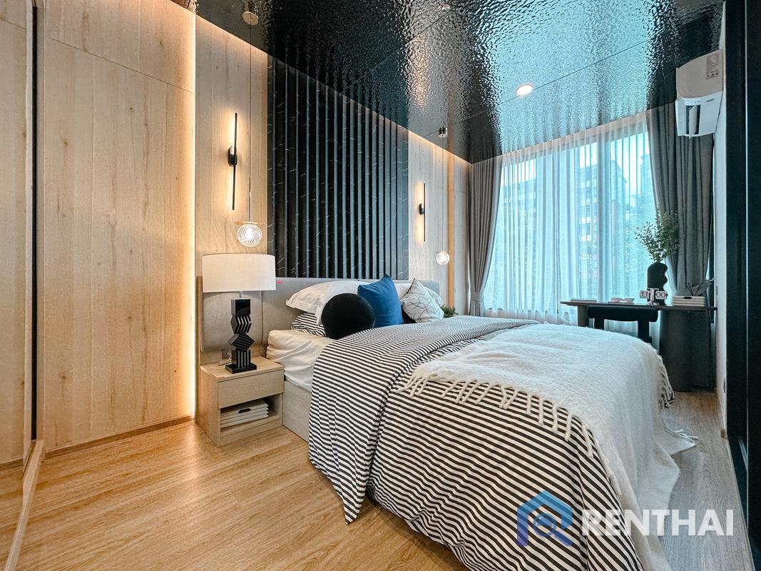 1 Bedroom Brand New near Bangtoa Beach - image 4