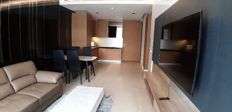 1-bed condo for rent, 66 sqm, Saladaeng Residences