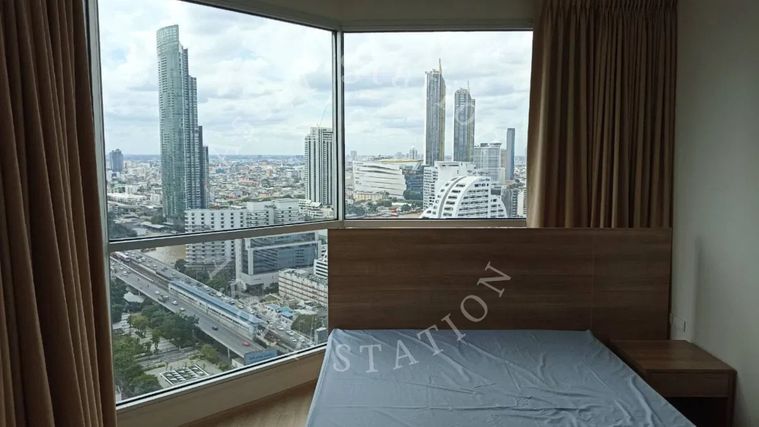For sale: Rhythm Sathorn, fully furnished, near BTS Bang Rak and Surasak, 1 bedroom, 1 bathroom