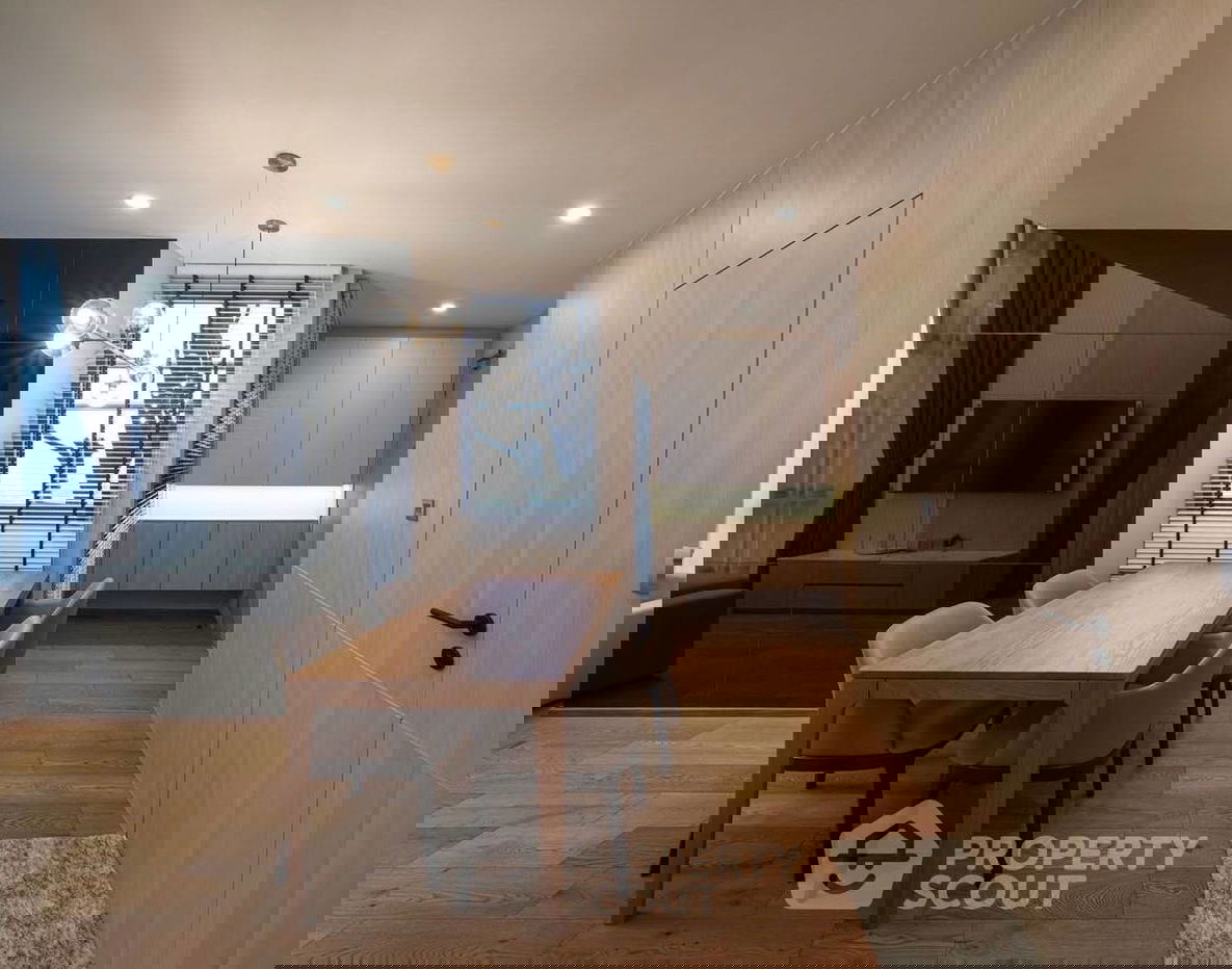 picture 1-BR Condo at Q Chid Lom - Phetchaburi near BTS Chit Lom (ID 2327681) - 3/15