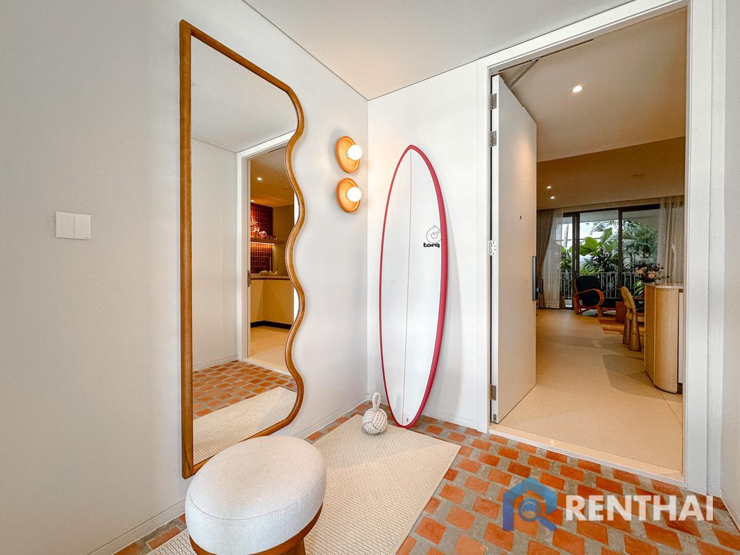 For sale condo 1 bedroom at The Standard Residences - image 5