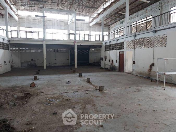 Land for sale, 572 sq wah, Suan Luang