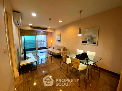 Condos for rent Sathon Road : 1-BR Condo at The Bangkok Narathiwas Ratchanakarint Condominium in Thung Wat Don (ID 670381)