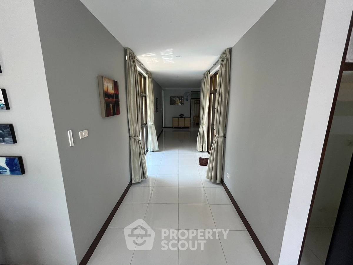 รูป วิลล่า 5-ห้องนอน ใน ทับใต้ (ID 1512911) - รูปที่ 26/46