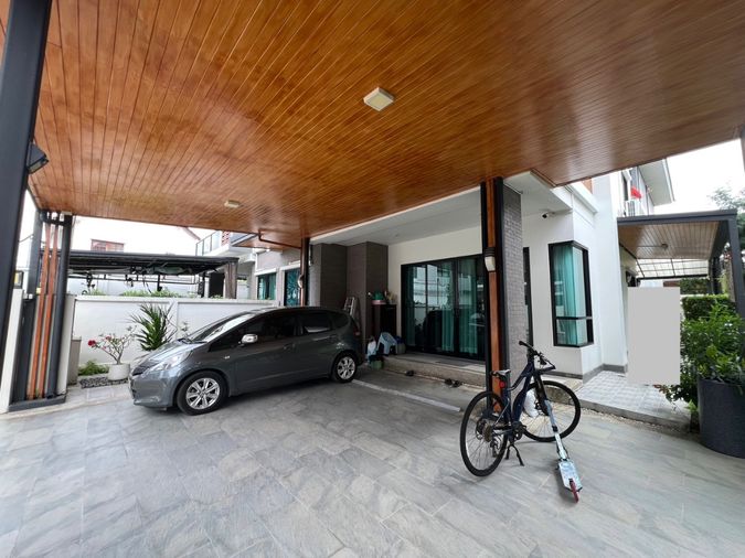 ขายบ้านเดี่ยว 3 ห้องนอน 243 ตร.ม. 51.2 ตร.ว. ศุภาลัย เอสเซ้นส์ ลาดพร้าว