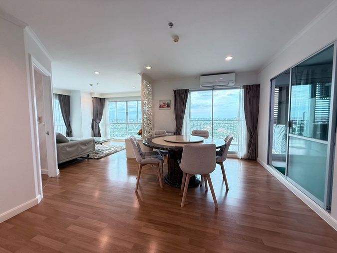 ให้เช่าวิวแม่น้ำเจ้าพระยา คอนโด ลุมพินี พาร์ค ริเวอร์ไซด์ พระราม 3 ชั้น 25 ตึกB  105  ตรม. 3 ห้องนอน 2ห้องน้ำ 40,000 บาท ใกล้ เซ็นทรัลพระราม 3