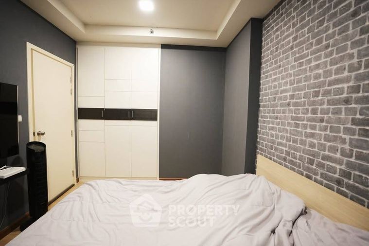 ขายคอนโด 1 ห้องนอน 43 ตร.ม. เจ คอนโด สาทร - กัลปพฤกษ์