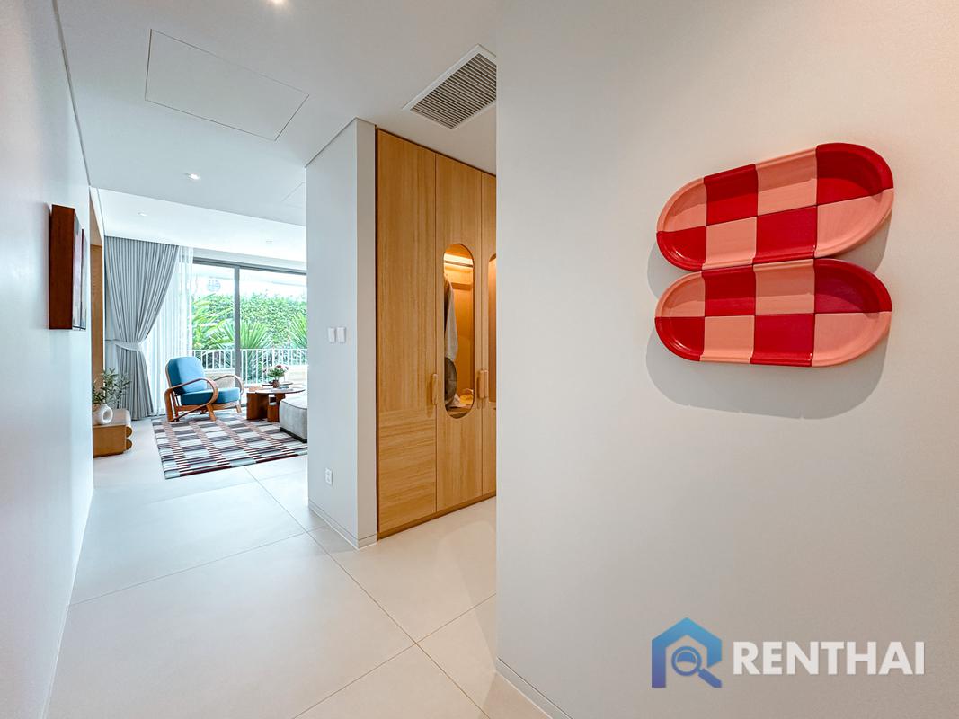 For sale condo 3 bedrooms at The Standard Residences - image 6