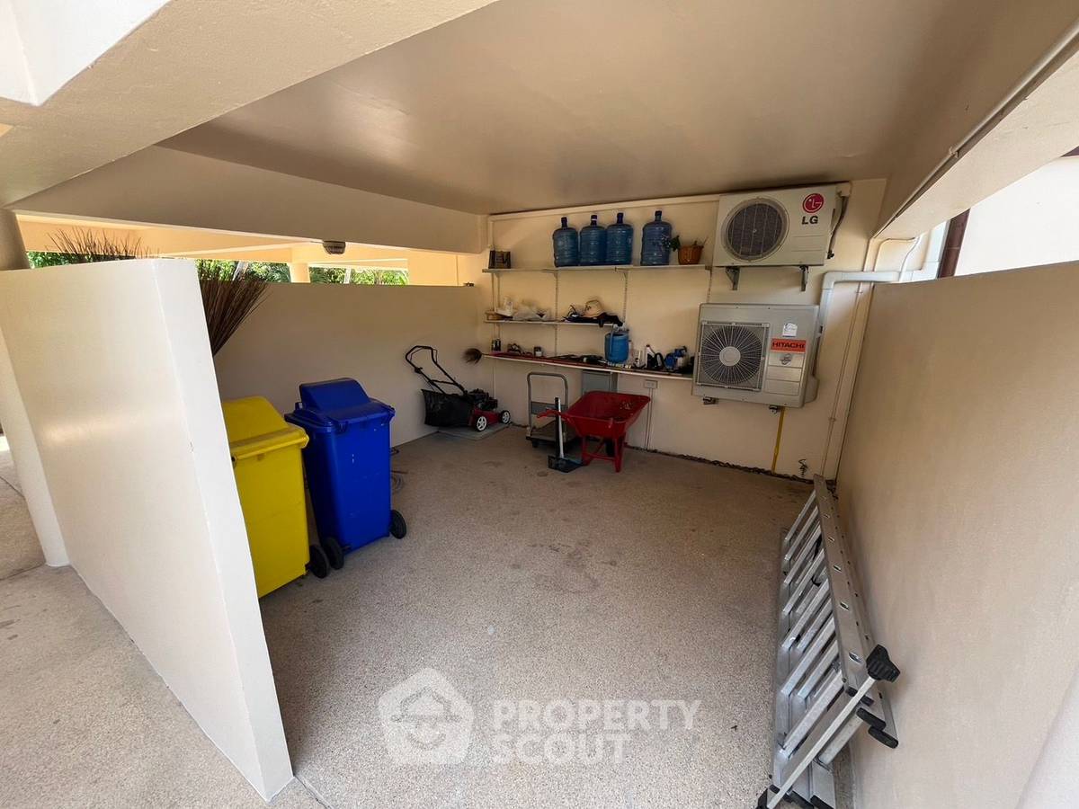 รูป วิลล่า 5-ห้องนอน ใน ทับใต้ (ID 1512911) - รูปที่ 46/46
