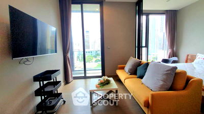 คอนโดให้เช่า : คอนโด 1-ห้องนอน ที่ ดิ เอส แอท สิงห์ คอมเพล็กซ์ ใกล้ MRT เพชรบุรี (ID 979085)