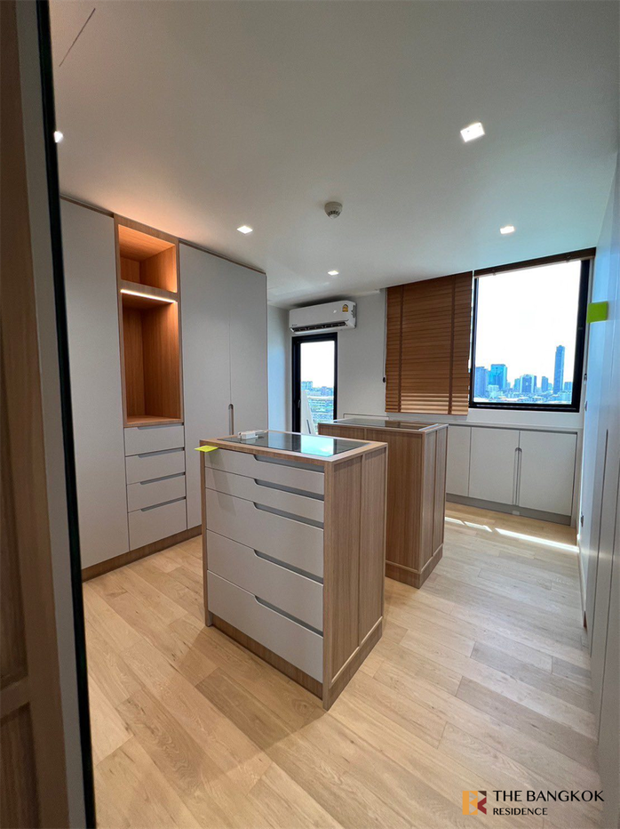 picture Supalai Place Sukhumvit 39  Move-in Ready, Just Bring Your Stuff - 8/10