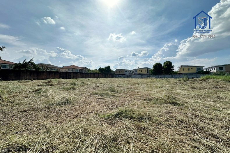 รูป ขายที่ดินพร้อมสิ่งปลูกสร้าง 780 ตารางวา ซอยเพิ่มสิน30/1 (ซอยเนียมนำผล) ใกล้ทางพิเศษฉลองรัช (ด่านจตุโชติ) - รูปที่ 9/10