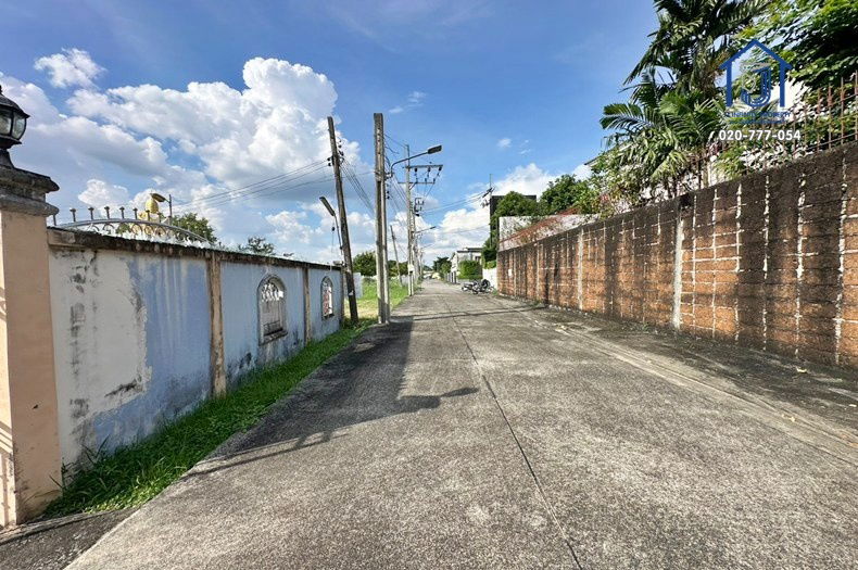 รูป ขายที่ดินพร้อมสิ่งปลูกสร้าง 780 ตารางวา ซอยเพิ่มสิน30/1 (ซอยเนียมนำผล) ใกล้ทางพิเศษฉลองรัช (ด่านจตุโชติ) - รูปที่ 10/10