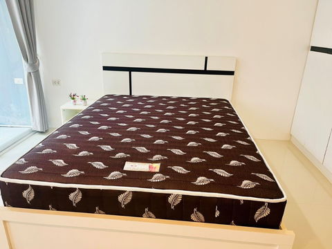 คอนโดให้เช่า พร้อมเฟอร์บิ้วอินและเครื่องใช้ไฟฟ้าครบใกล้นิคมอีสเทิร์นซีบอร์ด สยามอีสเทิร์น อมตะซิตี้ เหมราชอีสเทิร์น