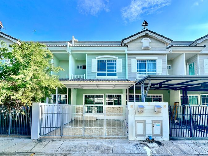 📍ขายทาวน์โฮม 2 ชั้น หมู่บ้าน วิลลาจจิโอ บางนา เพียง 1.79ล้านบาท!!