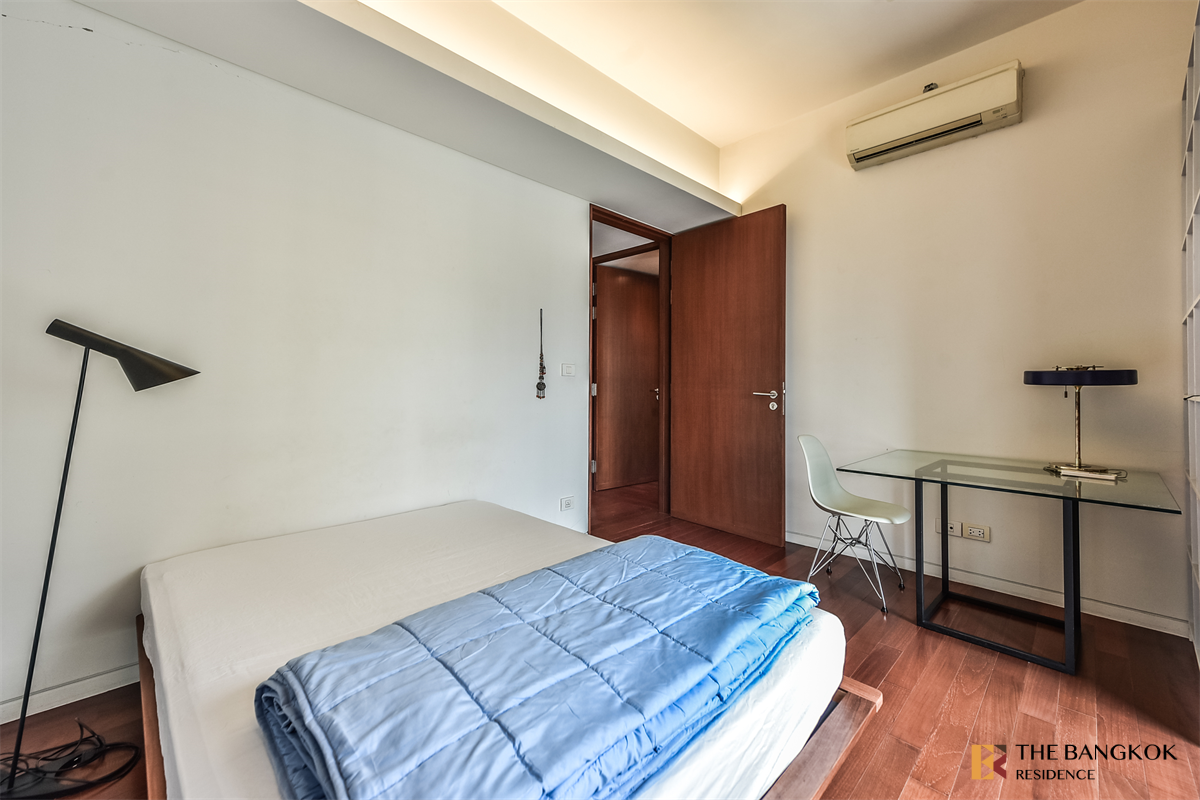 picture Ideal City Living at a Great Price Hansar Residences Bangkok - 1/10