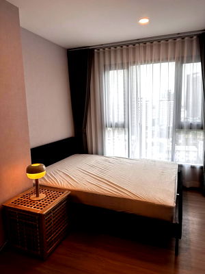 Condos for rent : 🏙️ Aspire Sukhumvit-Rama 4 | Corner unit, 15th floor | 31 sq m., near BTS Phra Khanong (free shuttle)