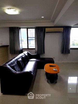 Condos for rent : 3-BR Condo at Royal Castle Sukhumvit near BTS Phrom Phong (ID 426716)