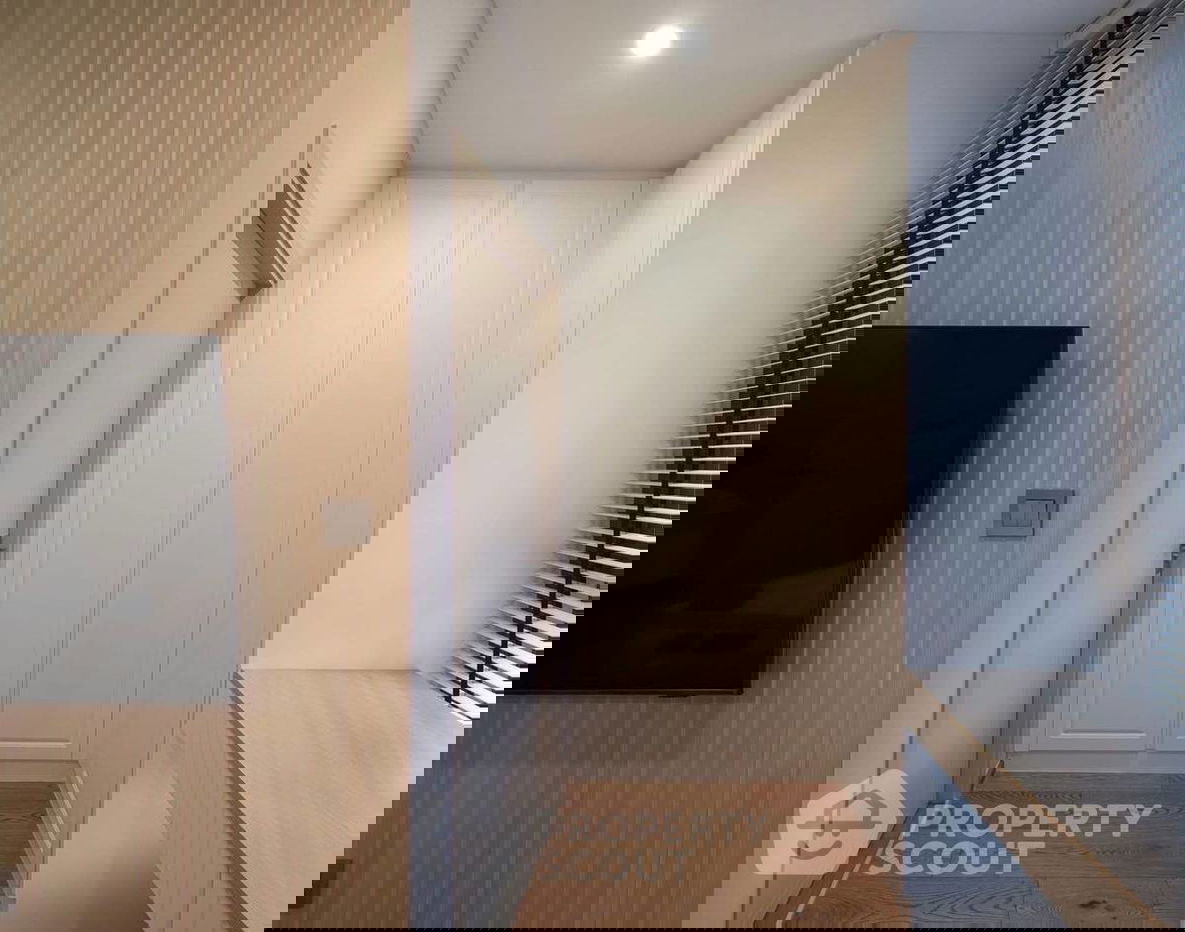 picture 1-BR Condo at Q Chid Lom - Phetchaburi near BTS Chit Lom (ID 2327681) - 7/15