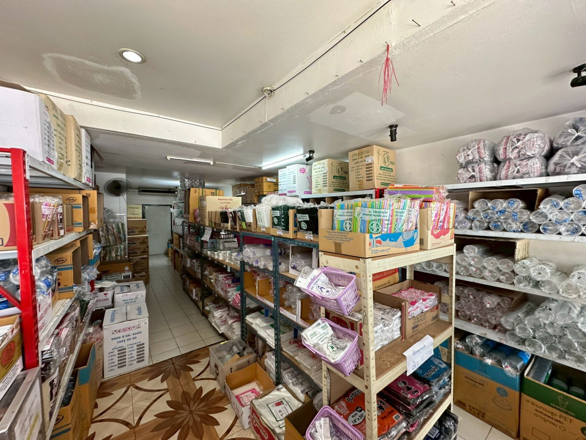 picture commercial building for sale — 2 adjoining units at Thipawan Village. Only 600 meters from BTS Thipawan! - 12/15